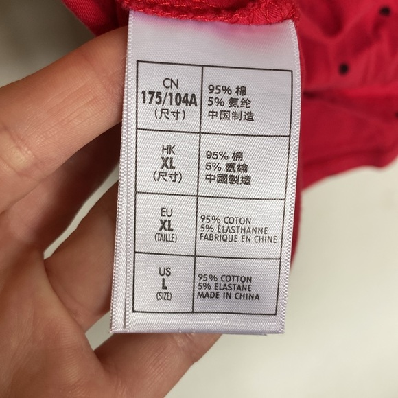 Disney Minnie Mouse Tshirt - Picture 4 of 4